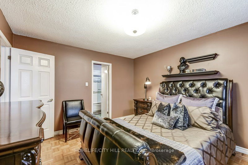 491 Paisley Blvd W Mississauga, L5B 2M1 | Image 26