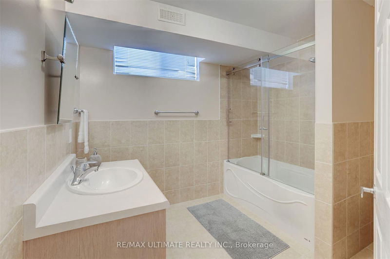 144 Wiltshire Ave  Toronto, M6N 2W1 | Image 26