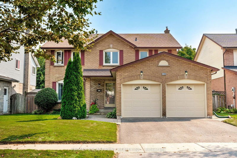 home for sale on 3200 Tania Crescent