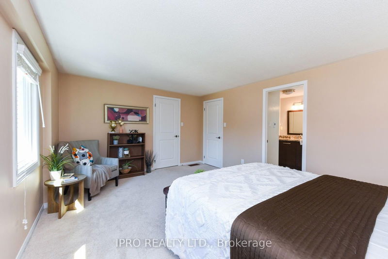 1139 Leewood Dr  Oakville, L6M 3B7 | Image 16