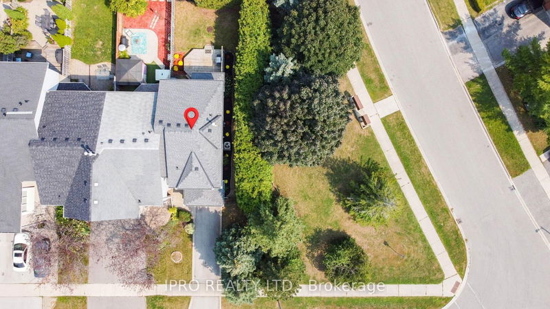 1139 Leewood Dr  Oakville, L6M 3B7 | Image 29