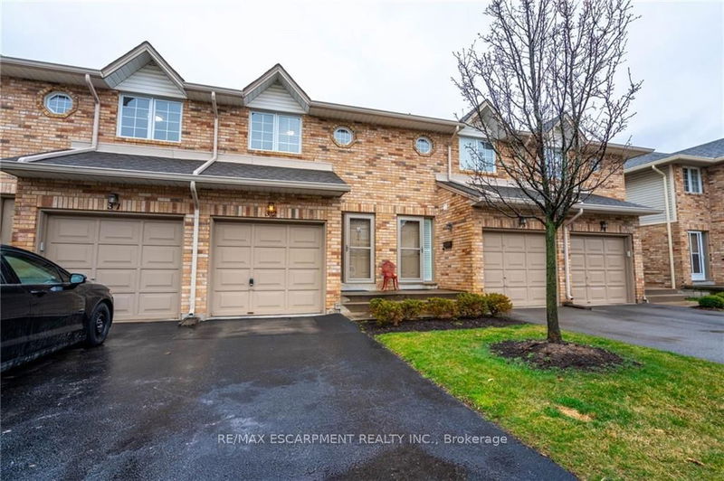 home for sale on 32-2025 Cleaver Avenue