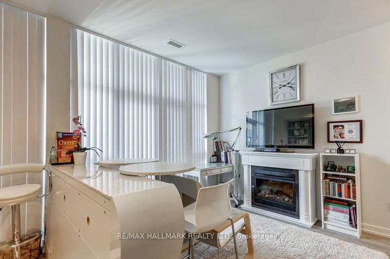  114 - 2300 St Clair Ave W Toronto, M6N 1K8 | Image 12