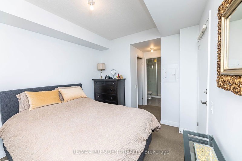  3202 - 5 Valhalla Inn Rd  Toronto, M9B 0B1 | Image 19