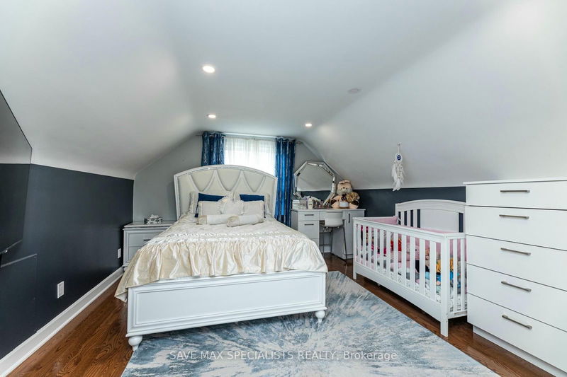 5 Mayall Ave  Toronto, M3L 1E3 | Image 19