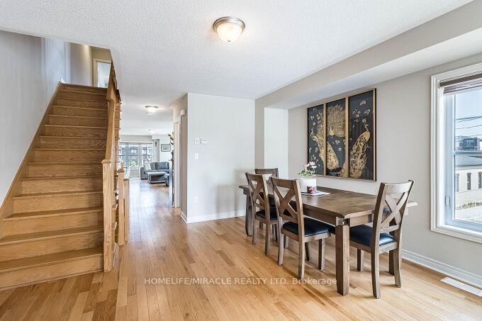 43 Finegan Circ  Brampton, L7A 4Z7 | Image 18