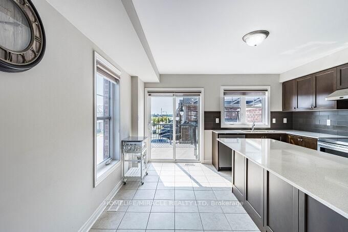 43 Finegan Circ  Brampton, L7A 4Z7 | Image 20