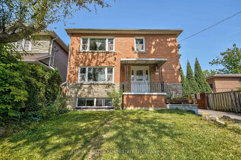 40 Dominion Rd, Toronto, Ontario (MLS W9349317)