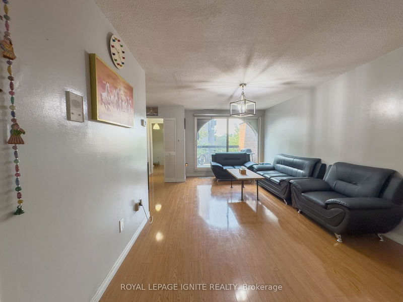  208 - 3455 Morning Star Dr  Mississauga, L4T 3T9 | Image 8