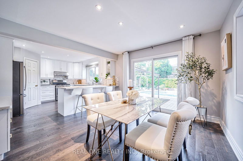 1321 Monks Passage   Oakville, L6M 1K6 | Image 11