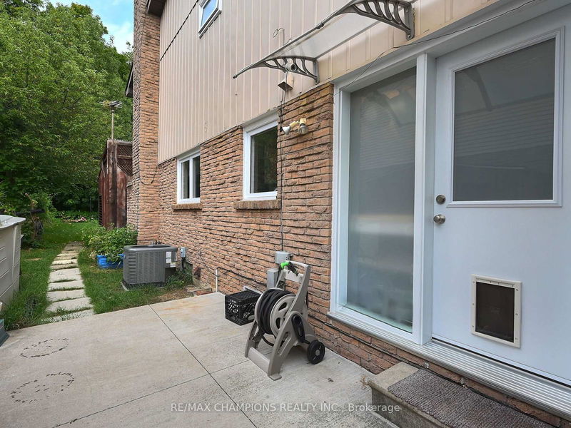 7214 Ridgeland Cres  Mississauga, L5N 1Y9 | Image 31