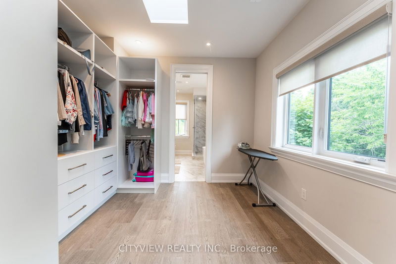 1345 Sheldon Ave  Oakville, L6L 2P9 | Image 29