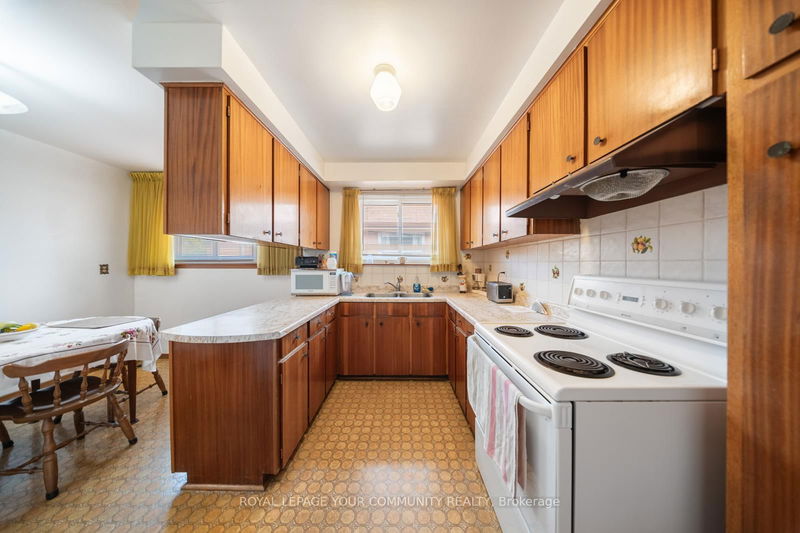 3375 Weston Rd  Toronto, M9M 2V6 | Image 20