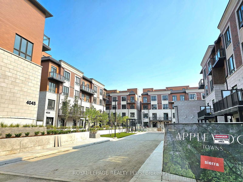 home for lease on 7-4045 Hickory Drive