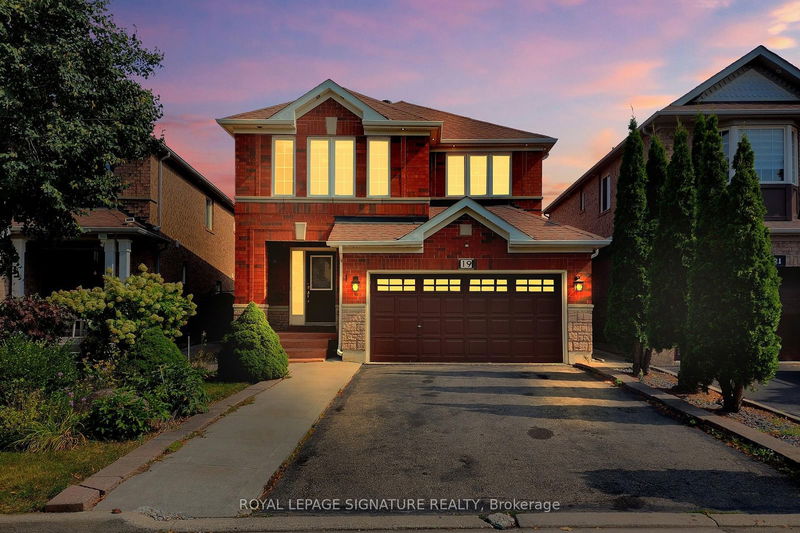 home for lease on Main-19 Sweet Clover Crescent