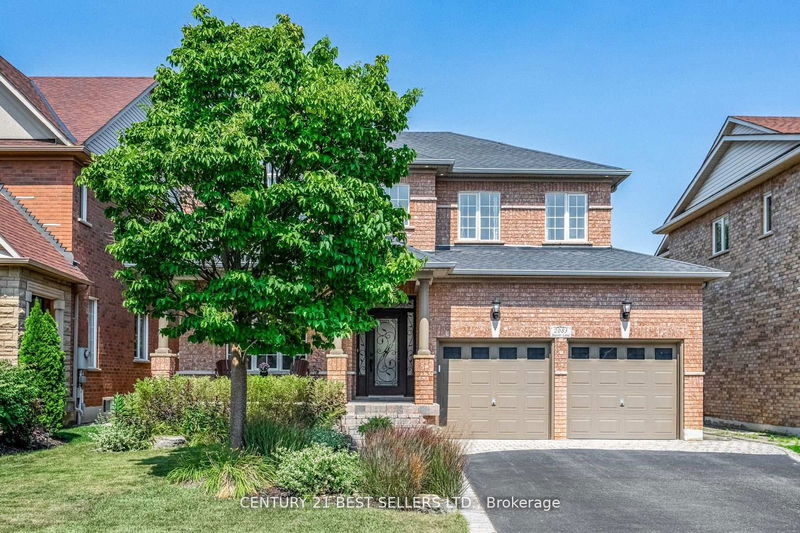 2083 Jaguar Lane  Oakville, L6M 4R5 | Image 1