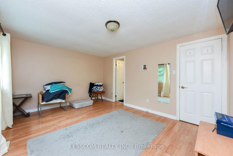 83 Royal Salisbury Way  Brampton, L6V 3J3 | Image 25