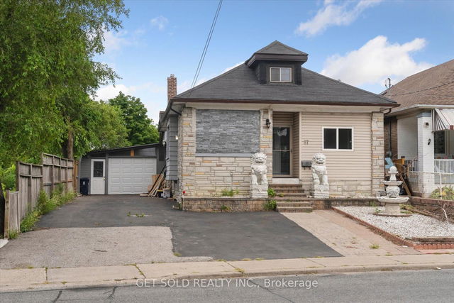 87 Castleton Avenue
