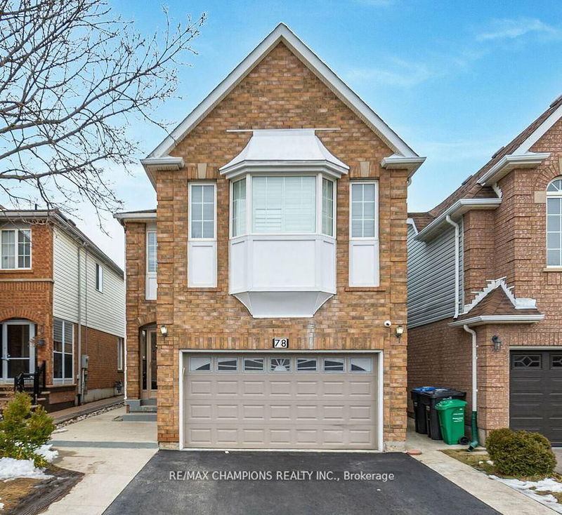 78 Larkspur Rd  Brampton, L6R 1X2 | Image 1