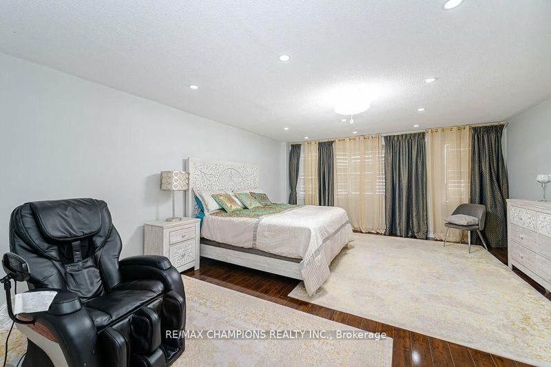 78 Larkspur Rd  Brampton, L6R 1X2 | Image 25