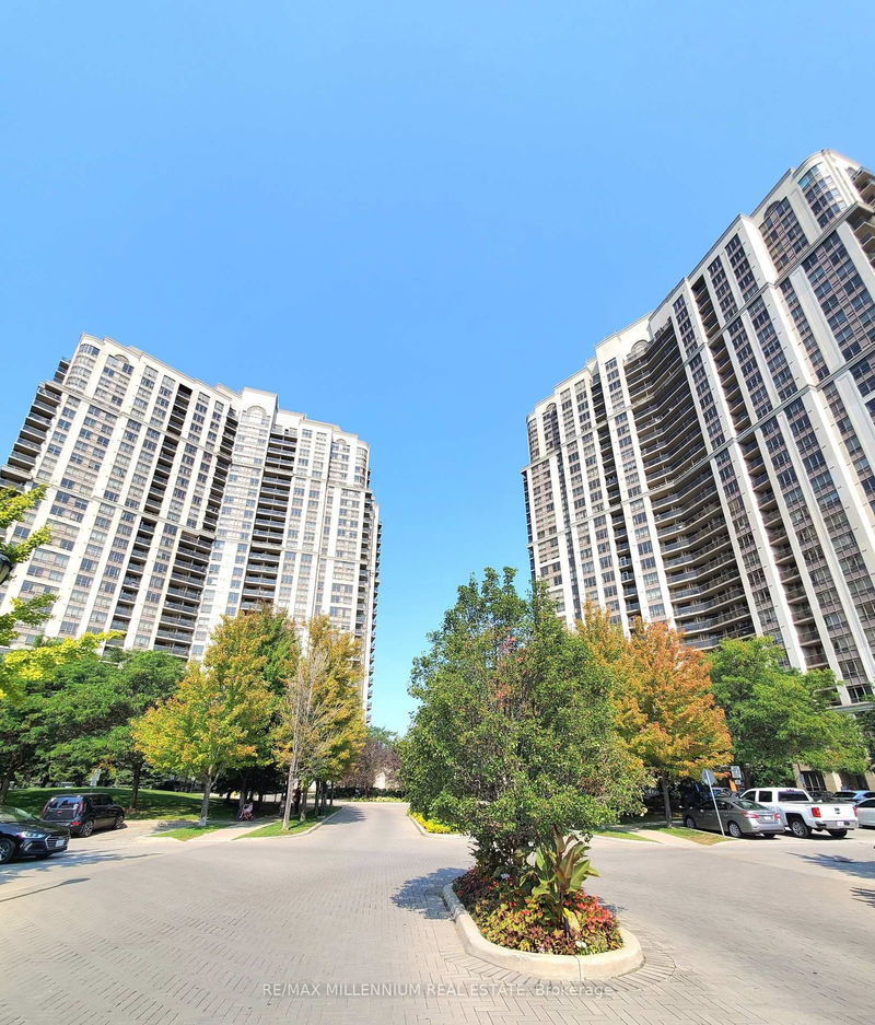  2329 - 700 HUMBERWOOD Blvd  Toronto, M9W 7J4 | Image 2