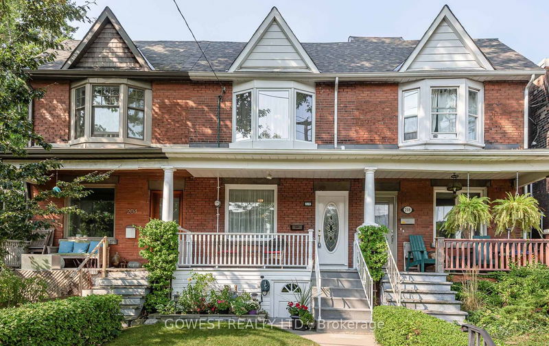 home for sale on 206 Macdonell Avenue