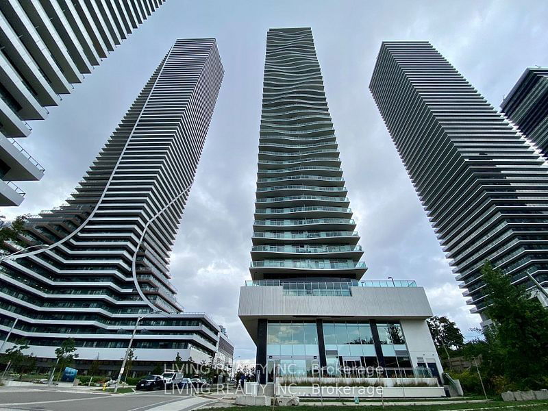 home for lease on 1607-33 Shore Breeze Drive