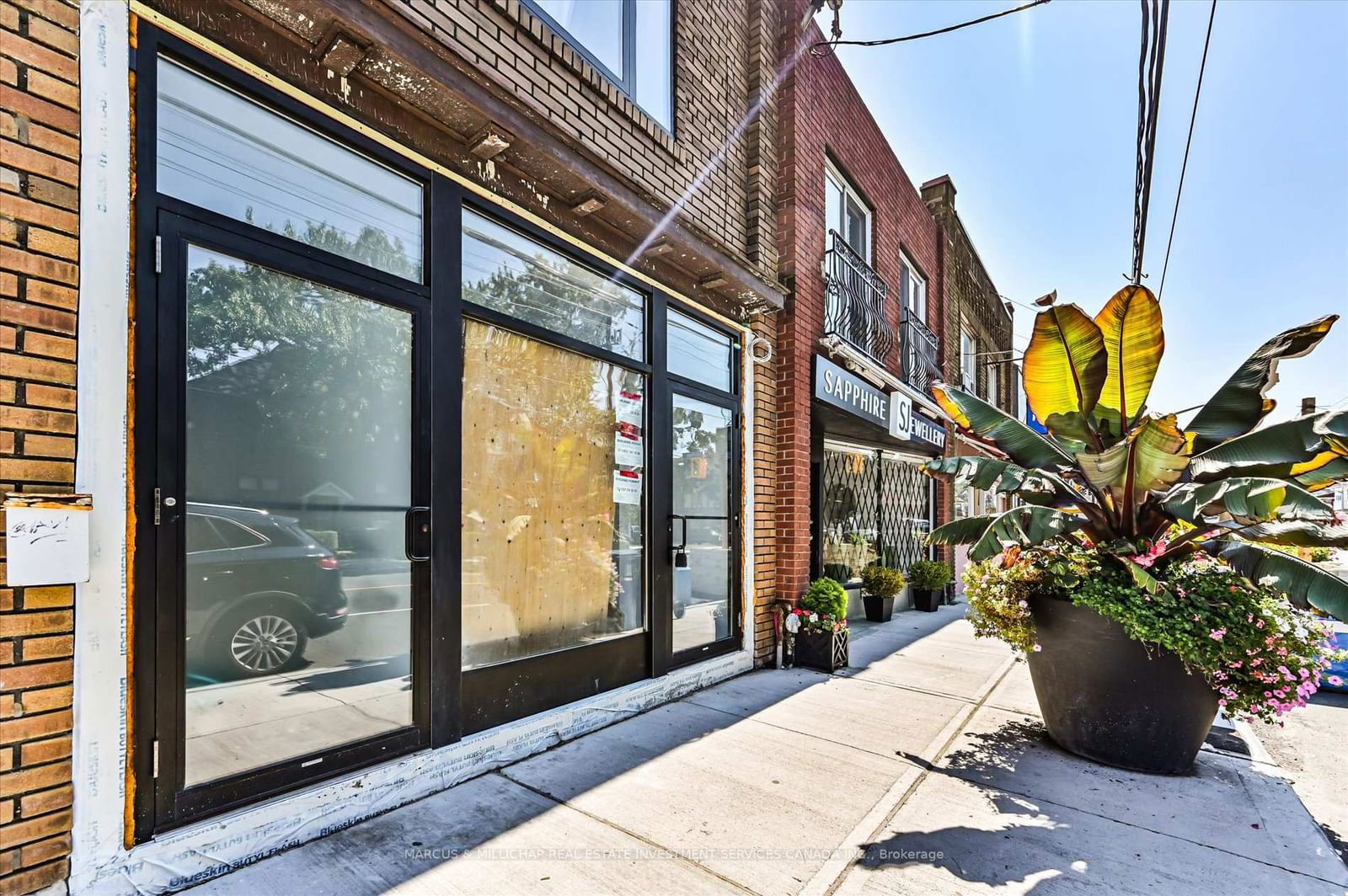 Commercial/Retail for lease at 415 Jane Street, Toronto, Runnymede-Bloor West Village, M6S 3Z7 - MLS: W9351122