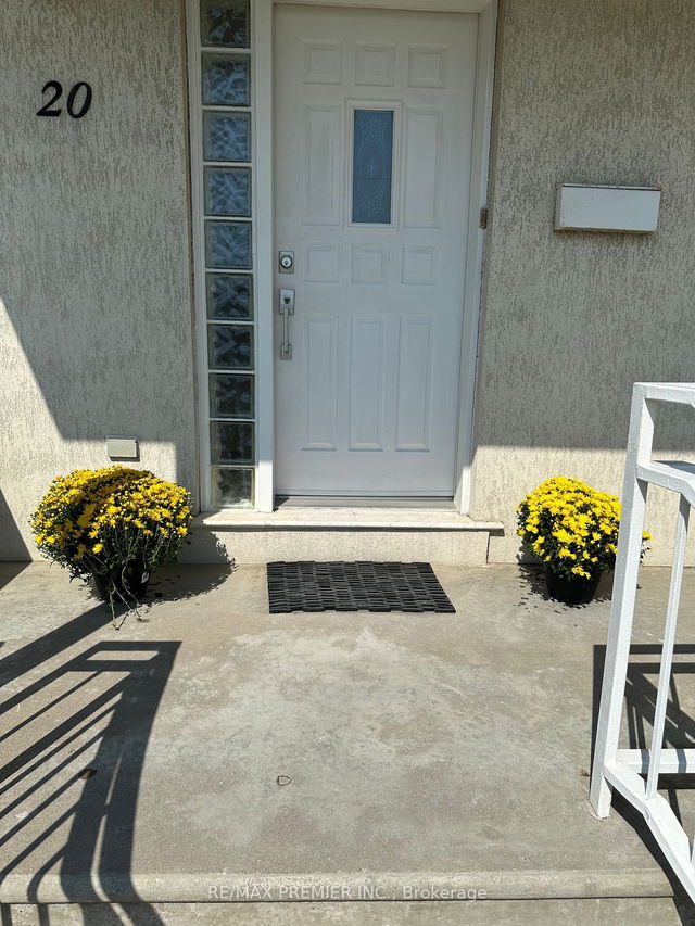 20 Alladin Avenue