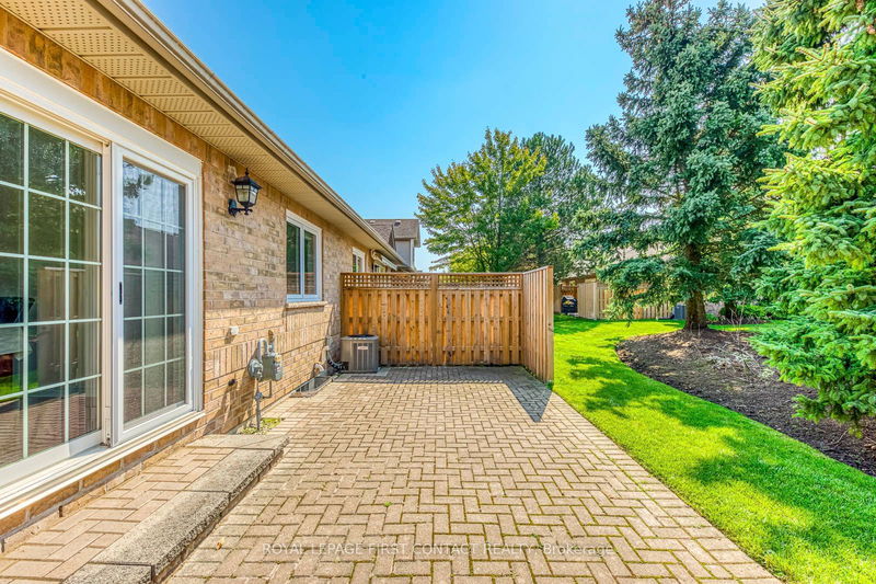  12 - 4275 Millcroft Park Dr  Burlington, L7M 4L9 | Image 39