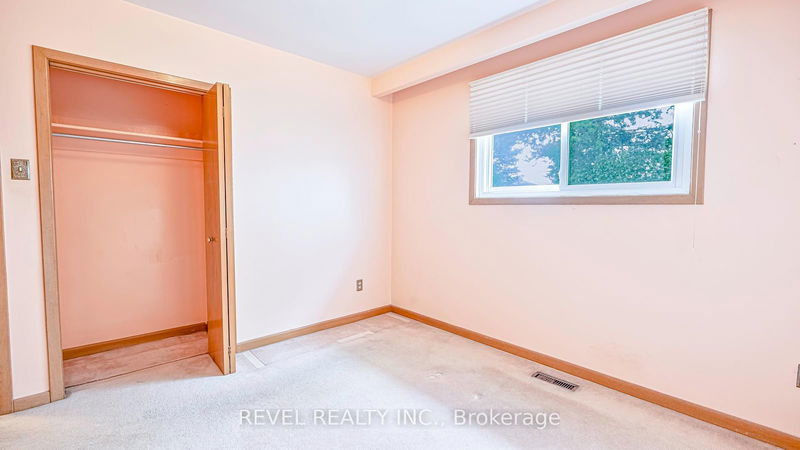 39 Hackmore Ave  Toronto, M9W 3W2 | Image 23