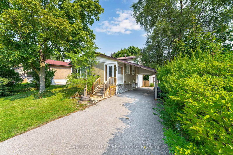 34 Madoc Dr  Brampton, L6V 1Z9 | Image 2