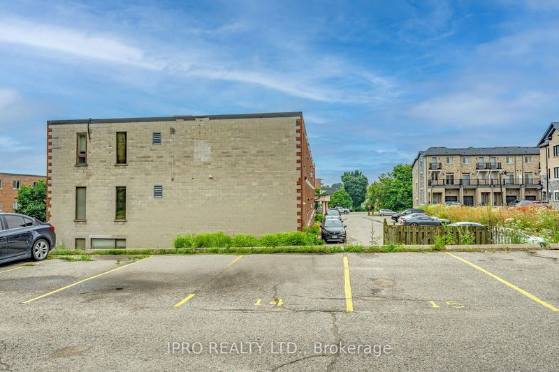  304 - 70 First St  Orangeville, L9W 2E5 | Image 24