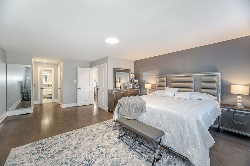 2 Ebby Ave  Brampton, L6Z 3M3 | Image 20