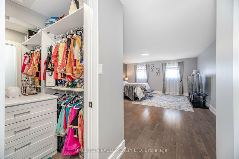 2 Ebby Ave  Brampton, L6Z 3M3 | Image 23