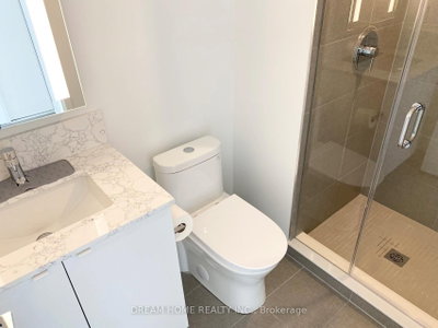 Unit 905 — 270 Dufferin Street — more photos