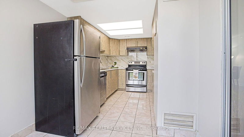  608 - 21 Markbrook Lane  Toronto, M9V 5E4 | Image 13