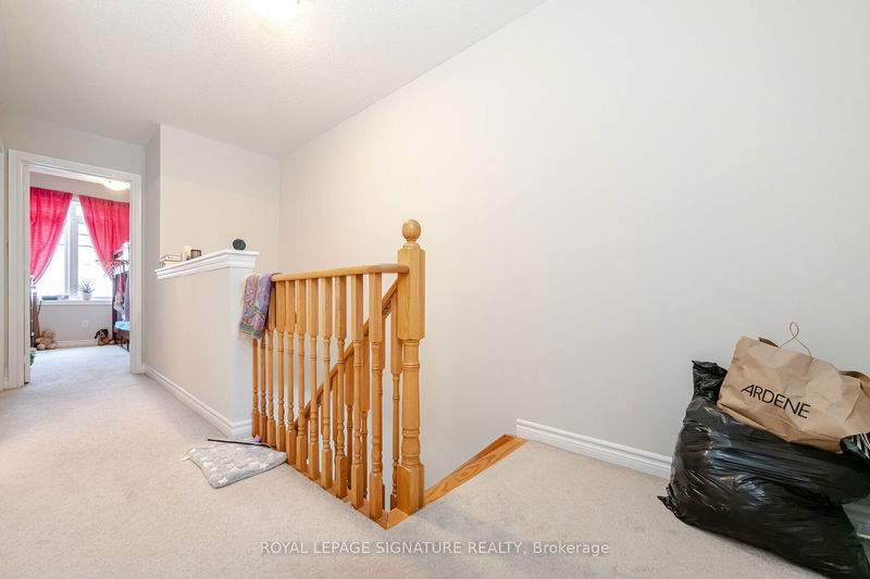 50 Magdalene Cres  Brampton, L6Z 0G8 | Image 16