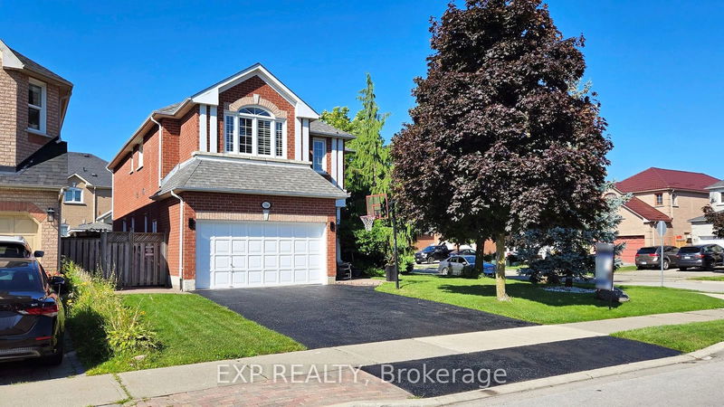 214 Drinkwater Rd  Brampton, L6Y 4X9 | Image 4