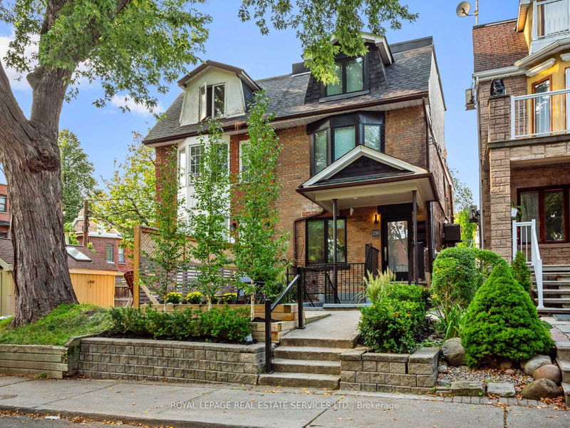 238 Garden Ave  Toronto, M6R 1J1 | Image 1