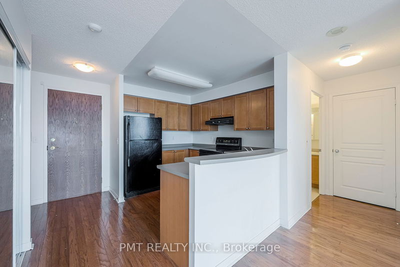  PH 2 - 2545 Erin Centre Blvd  Mississauga, L5M 6Z9 | Image 6