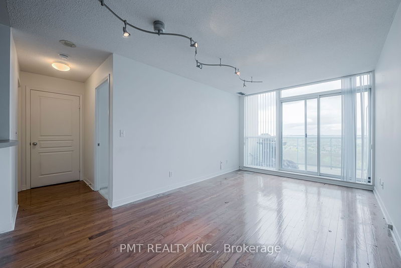  PH 2 - 2545 Erin Centre Blvd  Mississauga, L5M 6Z9 | Image 8