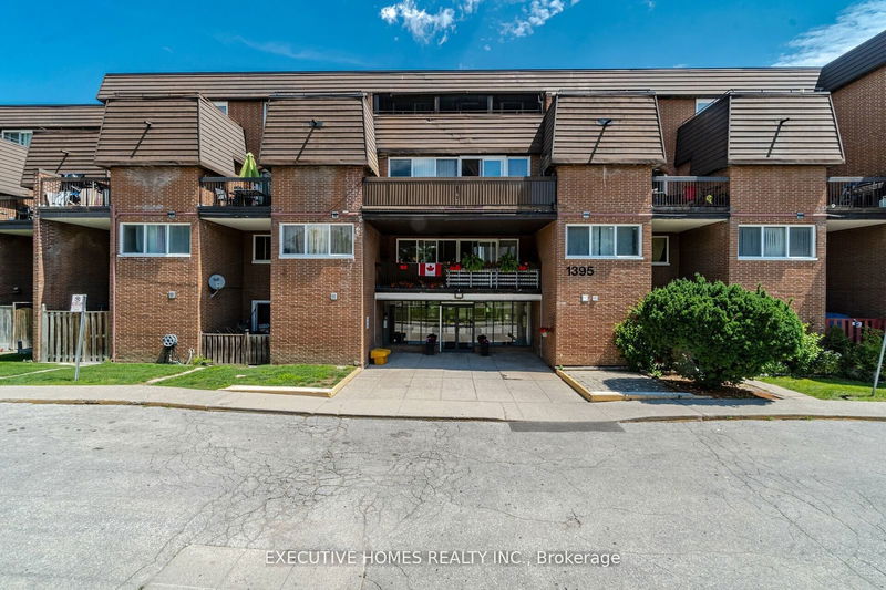 home for lease on 385-1395 Williamsport Drive