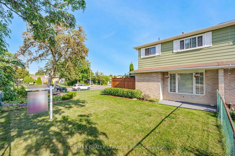 home for sale on 97 Juniper Crescent