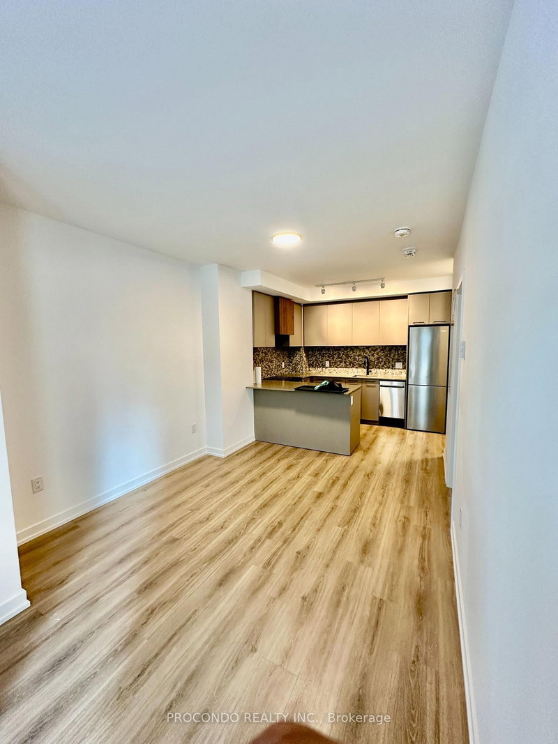 Th02 - 30 Lagerfeld Dr, Brampton, L7A 5L5 | Image 3