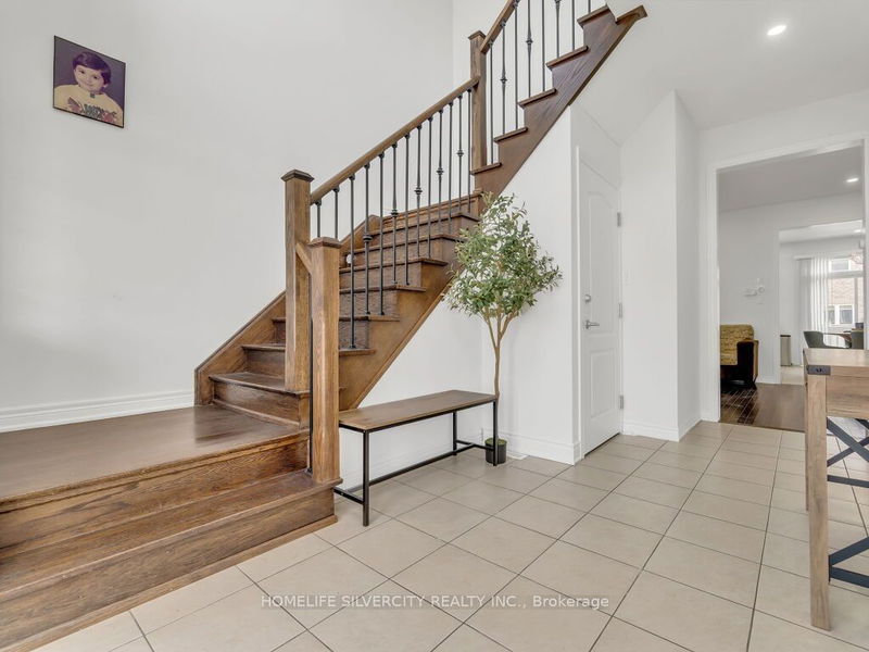 19 Kilkarrin Rd  Brampton, L7A 4C5 | Image 4