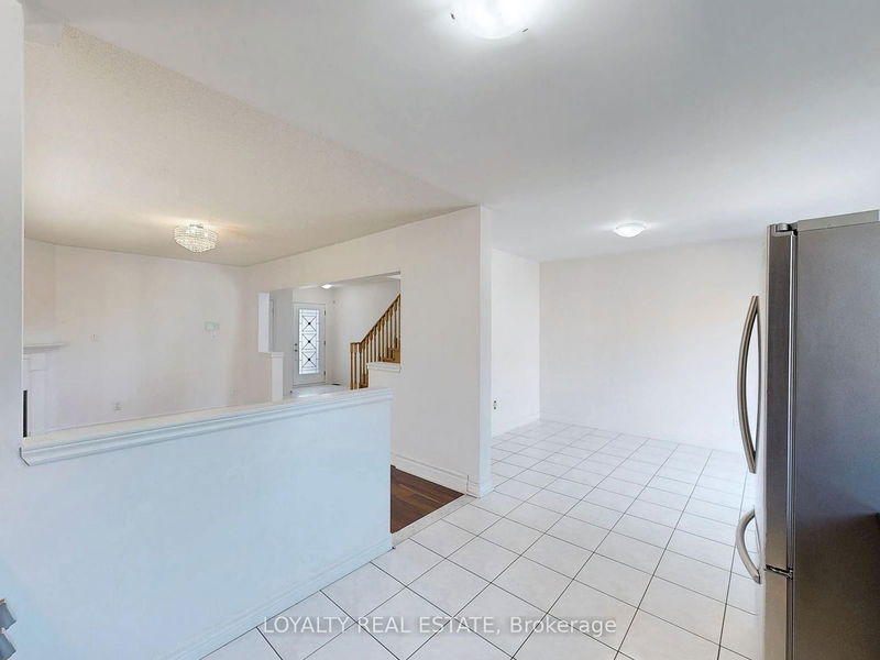 999 Southfork Dr  Mississauga, L5V 2K6 | Image 10