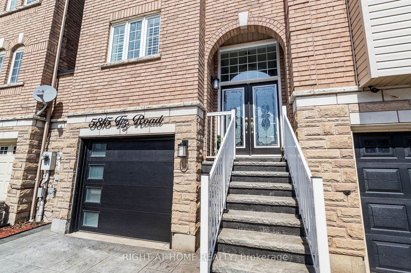 5815 Tiz Rd  Mississauga, L5R 0B6 | Image 2