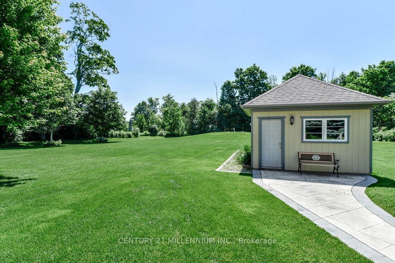 3 Castlewood Crt  Caledon, L7K 0C1 | Image 39