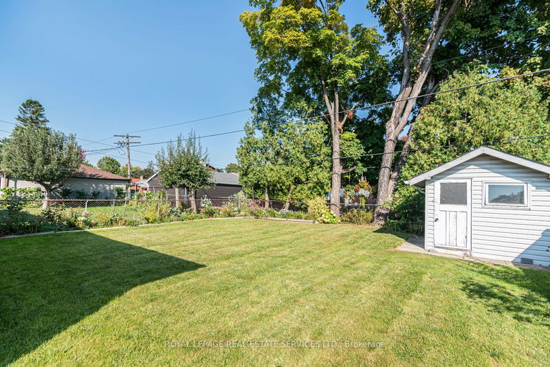 48 Faversham Cres  Toronto, M9C 3X6 | Image 33